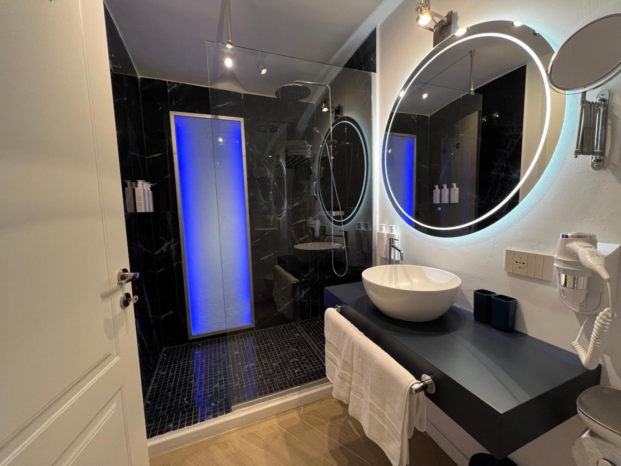 Rome Luxury Blue Suites- Love ภายนอก รูปภาพ