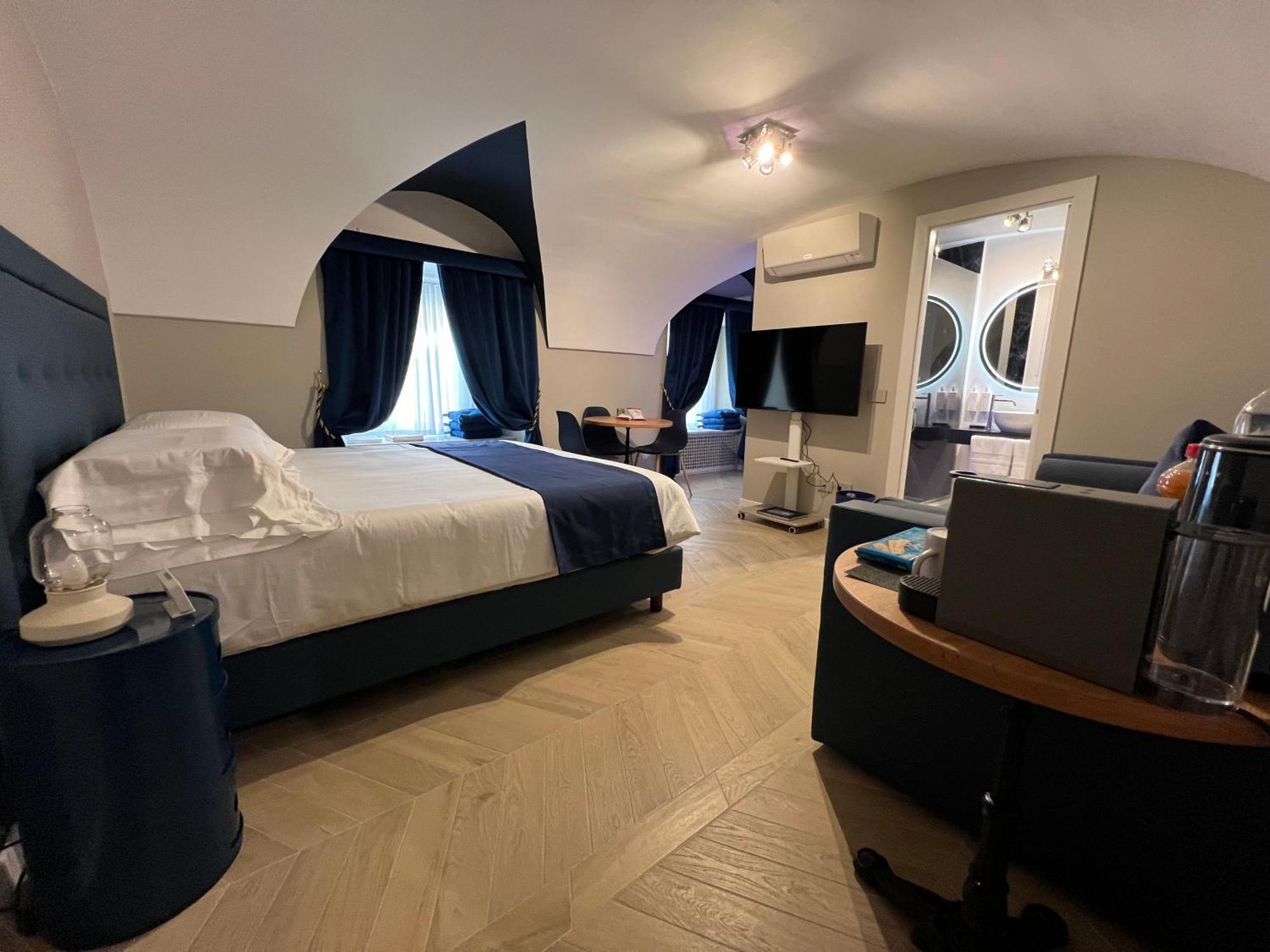 Rome Luxury Blue Suites- Love ภายนอก รูปภาพ